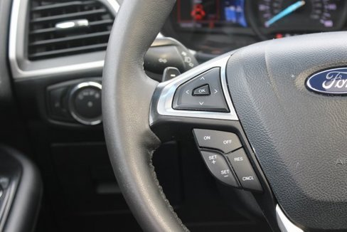 Used 2015 Ford Edge SEL w/ Equipment Group 201A image 25