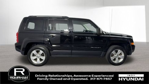 Used 2016 Jeep Patriot Latitude image 9