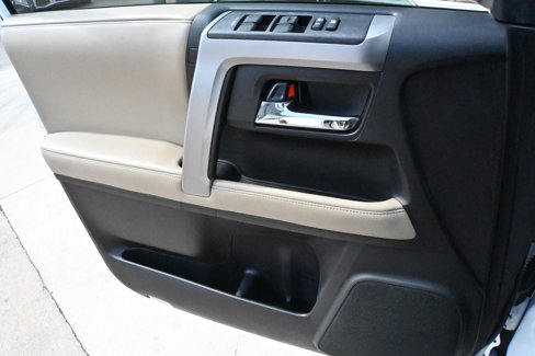 Used 2017 Toyota 4Runner SR5 image 27