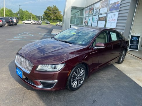 Used 2018 Lincoln MKZ Select w/ Select Plus Package image 2