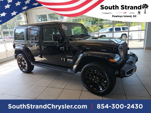 Certified 2021 Jeep Wrangler Unlimited Sahara w/ Cold Weather Group image 1
