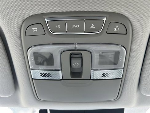 Used 2020 Kia Telluride S w/ S 8 Passenger Seating Package image 25