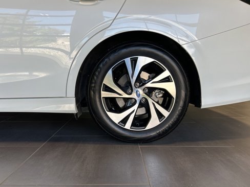 Used 2024 Subaru Legacy Premium image 39