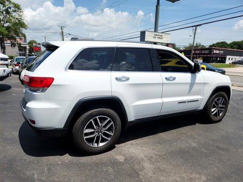 Used 2019 Jeep Grand Cherokee Limited image 17