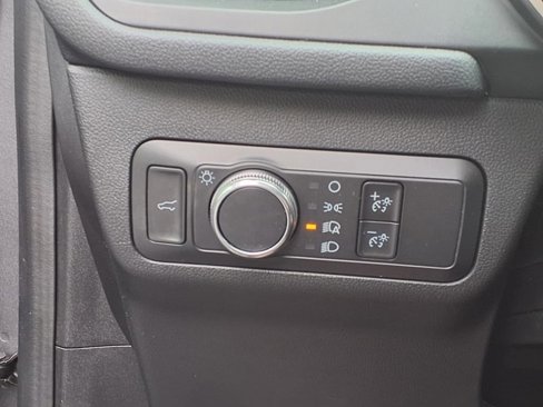 Used 2021 Ford Escape SE w/ SE Sport Appearance Package image 15