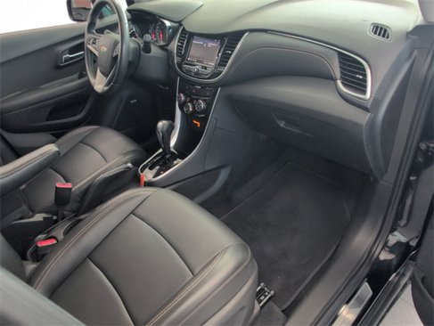 Used 2020 Chevrolet Trax Premier image 16