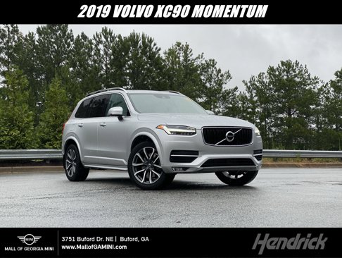 Used 2019 Volvo XC90 T5 Momentum w/ Protection Package image 1