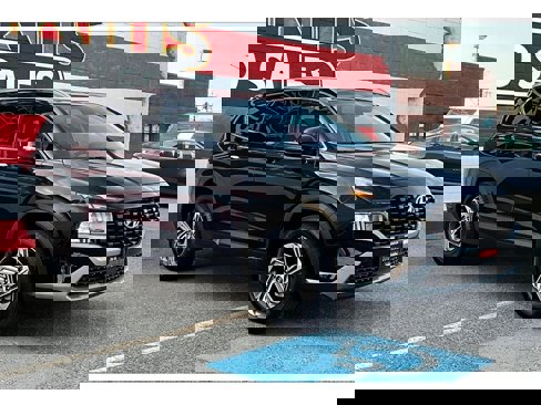 Used 2023 Hyundai Santa Fe SEL image 11