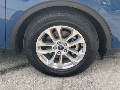 Certified 2022 Ford Escape SE image 12