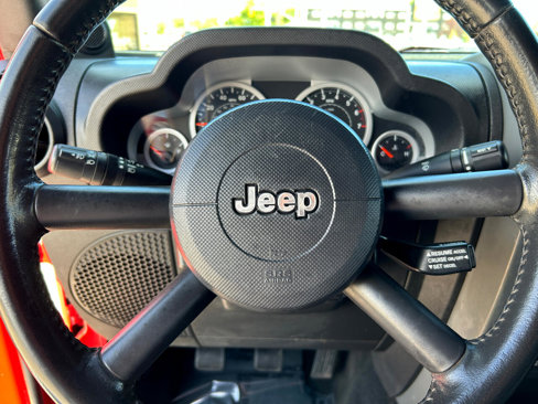 Used 2007 Jeep Wrangler Unlimited Rubicon w/ PWR Convenience Group image 22
