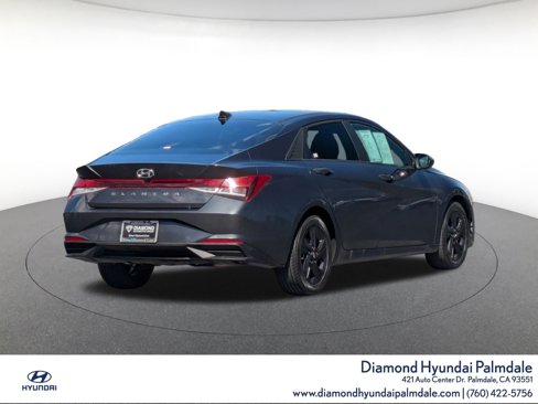 Used 2021 Hyundai Elantra SEL image 7
