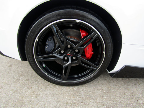 Used 2022 Chevrolet Corvette Stingray Preferred Cpe w/ Z51 Performance Package image 23