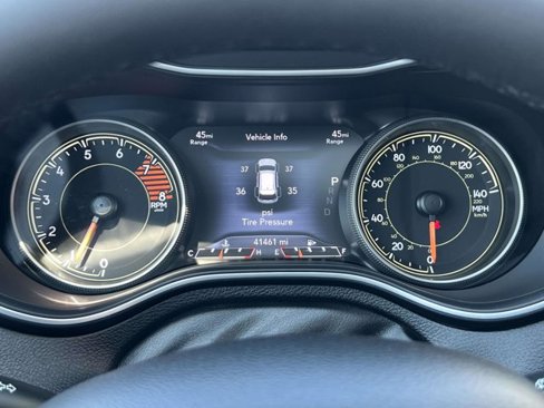 Certified 2021 Jeep Cherokee Limited image 25