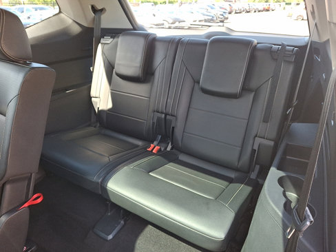 Used 2021 Volkswagen Atlas SE w/ Panoramic Sunroof Package image 10