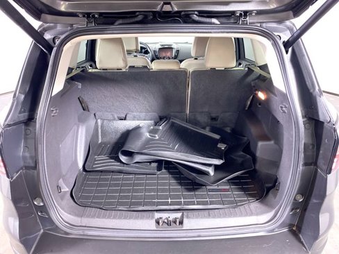 Used 2017 Ford Escape Titanium image 34