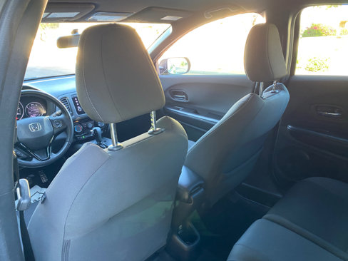 Used 2019 Honda HR-V Sport image 35