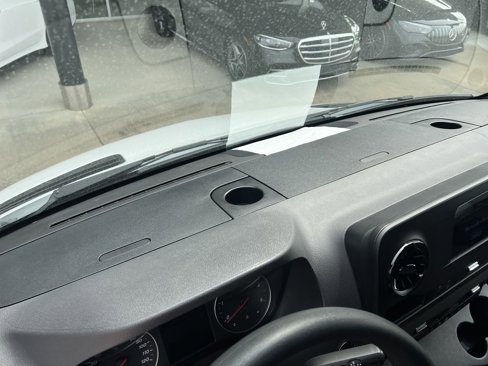 Certified 2024 Mercedes-Benz Sprinter 2500 image 39