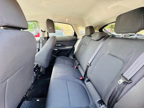 Used 2019 Jaguar E-PACE image 11