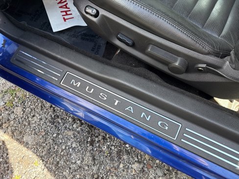 Used 2005 Ford Mustang GT image 27