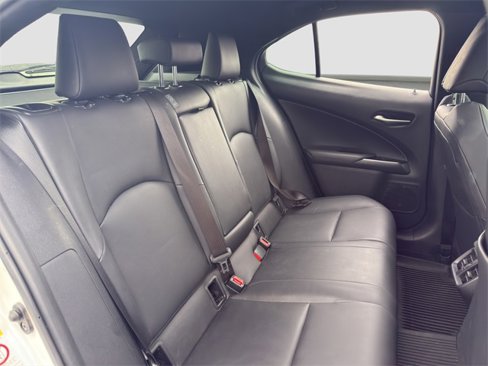 Used 2019 Lexus UX 250h image 18