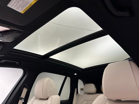 Used 2020 BMW X5 xDrive40i w/ Premium Package image 11