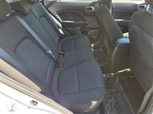 Used 2024 Hyundai Venue SE image 19