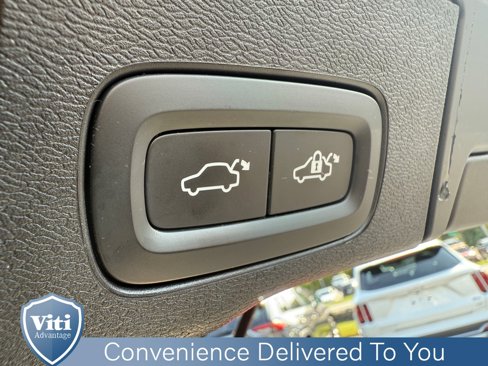 Certified 2022 Volvo XC60 B5 Momentum w/ Advanced Package image 25