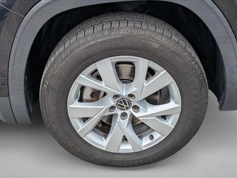 Used 2020 Volkswagen Atlas Cross Sport S image 20