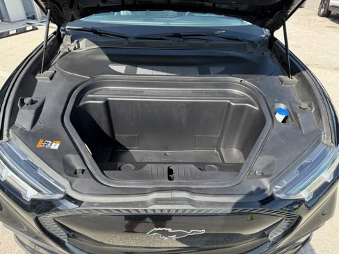 Used 2021 Ford Mustang Mach-E Select image 11