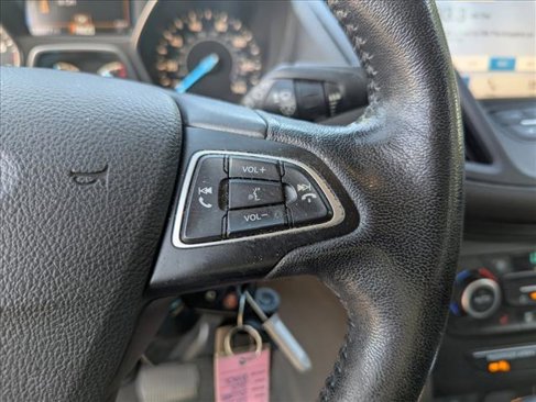 Used 2018 Ford Escape SEL w/ Ford Safe & Smart Package image 13