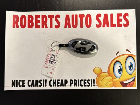 Used 2024 Hyundai Elantra Blue image 39