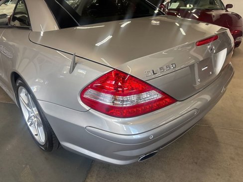 Used 2007 Mercedes-Benz SL 550 w/ Premium Pkg II image 22