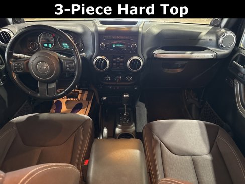Used 2013 Jeep Wrangler Unlimited Sahara w/ Connectivity Group image 2