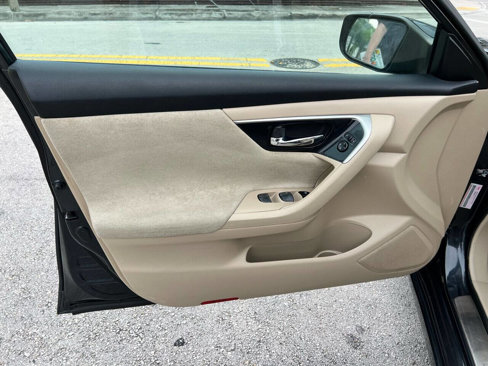 Used 2013 Nissan Altima 2.5 SV w/ 2.5SV Convenience Pkg image 10