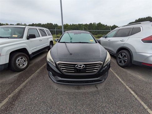 Used 2016 Hyundai Sonata Limited w/ Option Group 04 image 4