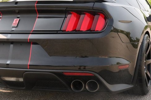 Used 2018 Ford Mustang Shelby GT350R w/ GT350R Equipment Group 920A image 42