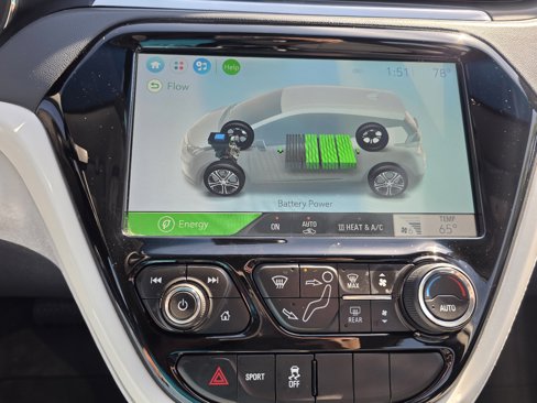 Used 2017 Chevrolet Bolt LT image 26