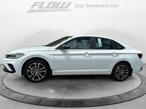 New 2025 Volkswagen Jetta Sport image 4