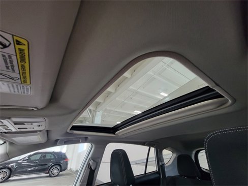 Used 2014 Toyota RAV4 XLE image 26