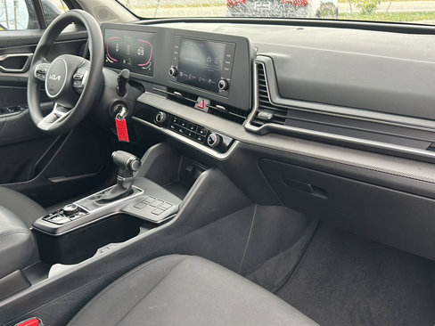 Used 2023 Kia Sportage LX image 22