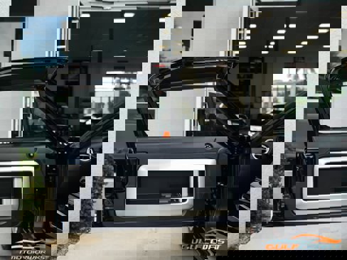 Used 2006 Ford GT image 32