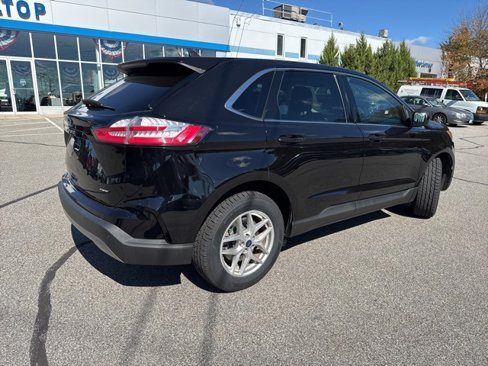 Used 2022 Ford Edge SEL image 6