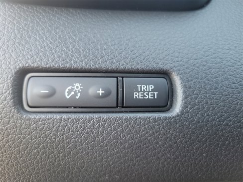 Used 2018 Nissan Rogue Sport S w/ S Appearance Package image 16