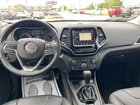 Used 2019 Jeep Cherokee Limited image 14