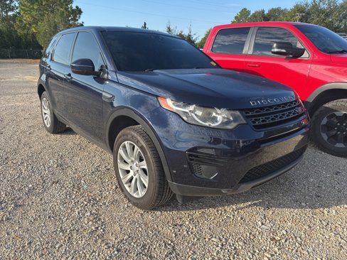 Used 2015 Land Rover Discovery Sport SE image 1