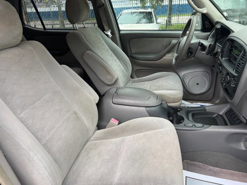 Used 2005 Toyota Sequoia SR5 image 8