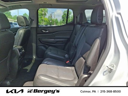 Used 2017 GMC Acadia SLT image 10