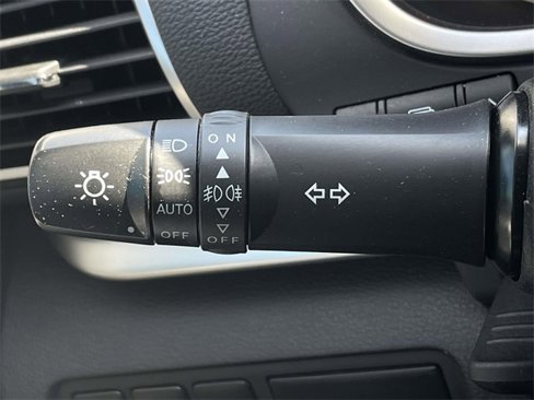 Used 2018 Mitsubishi Eclipse Cross SE image 21