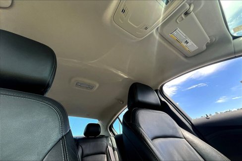Used 2017 Chevrolet Cruze Premier image 22