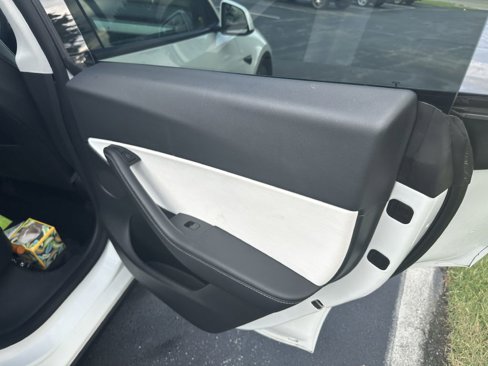 Used 2022 Tesla Model Y Performance image 39